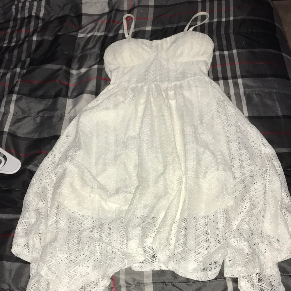 Almost Famous, off white lace summer dress.